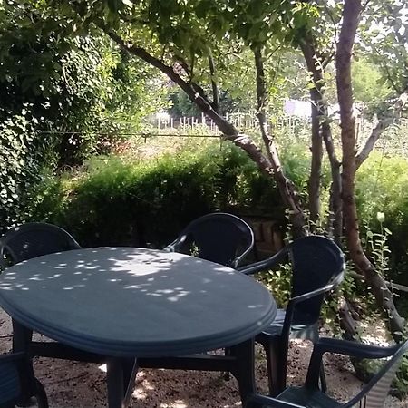 Apartman Greta Sukosan Luaran gambar